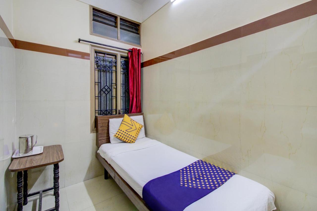 Spot On 75643 Golden Guest House Bangalore Exterior photo