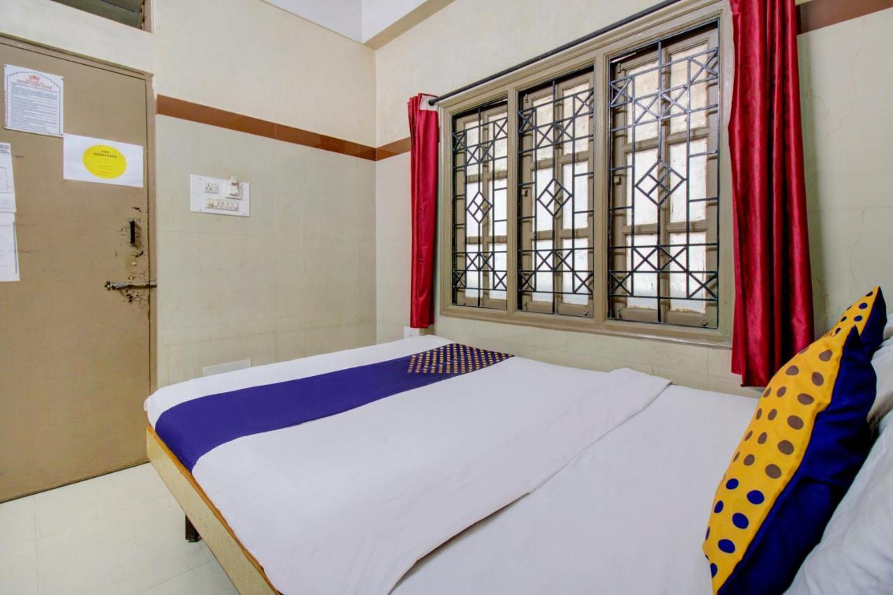 Spot On 75643 Golden Guest House Bangalore Exterior photo